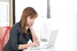 太陽光発電とも関係の深い固定価格買取制度（FIT制度）とは？